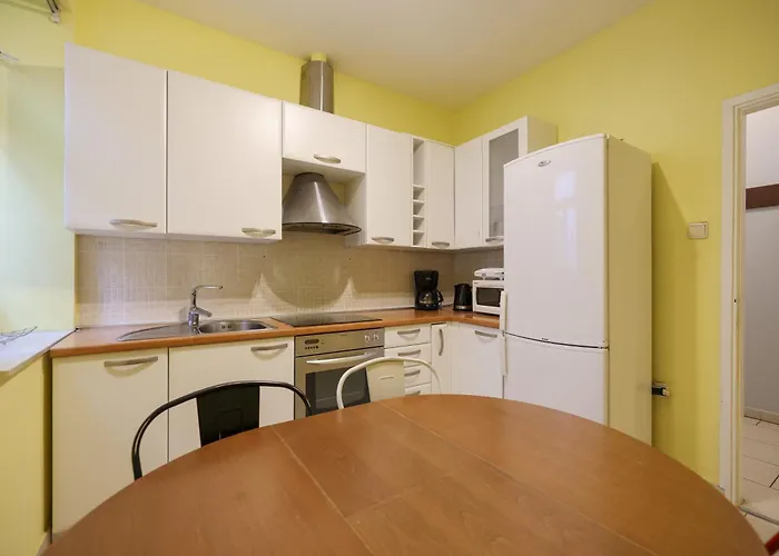 Quattro Cantoni Apartman *
