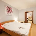 Quattro Cantoni Apartman Zára