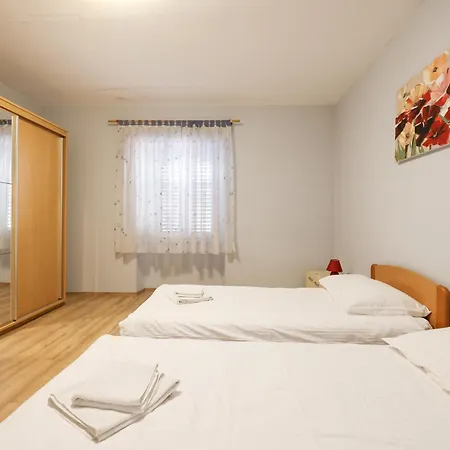 Apartmán Quattro Cantoni *