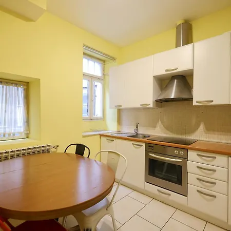 Quattro Cantoni Apartament